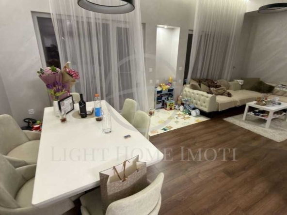 Къща в Пловдив, Христо Смирненски - 220 кв.м за 870 €/кв.м - Снимка #1