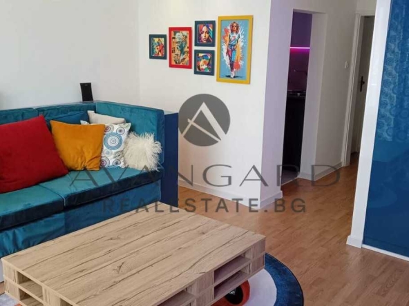 Едностаен апартамент в Пловдив, Център - 50 кв.м за 1612 €/кв.м - Снимка #1