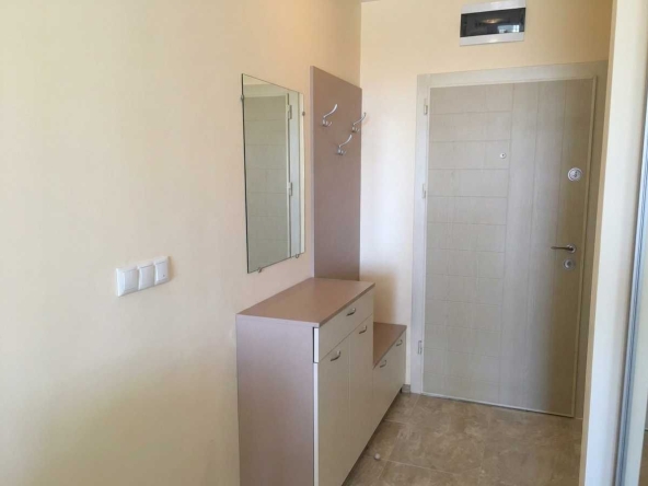 Дава се под наем Едностаен апартамент в София, Център - 40 кв.м за 518.67 € - Снимка #1