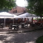 Заведение в Хасково, Младежки хълм - 500 кв.м за 306 €/кв.м - Снимка #1