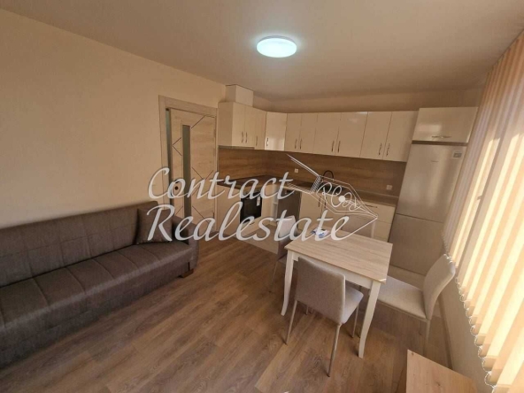 Дава се под наем Двустаен апартамент в Варна, Колхозен пазар - 55 кв.м за 348.84 € - Снимка #1