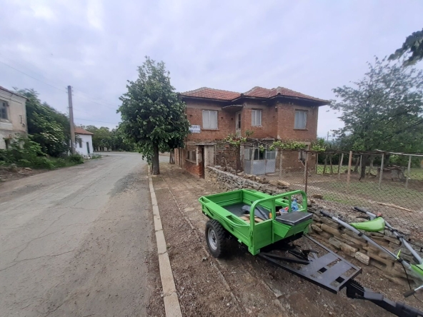 Къща в с. Огнен, Област Бургас - 90 кв.м за 91 €/кв.м - Снимка #1