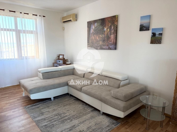 Тристаен апартамент в с. Кошарица, Област Бургас - 96 кв.м за 449 €/кв.м - Снимка #1