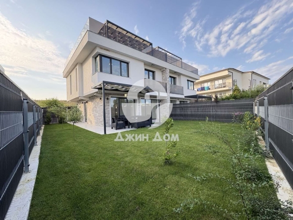 Къща в с. Равда, Област Бургас - 192 кв.м за 957 €/кв.м - Снимка #1