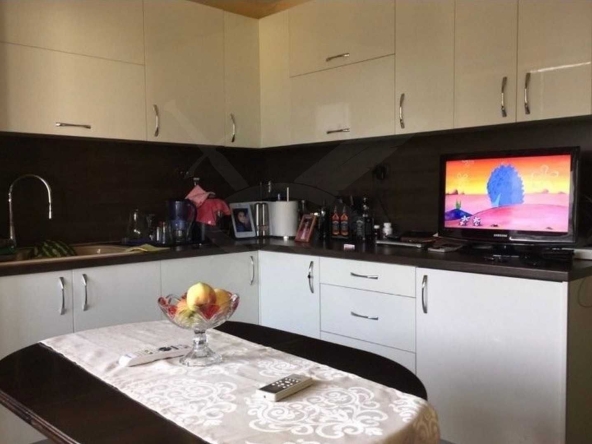 Тристаен апартамент в Варна, Младост 1 - 72 кв.м за 1382 €/кв.м - Снимка #1