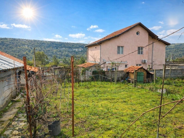 Къща в Провадия - 65 кв.м за 377 €/кв.м - Снимка #1