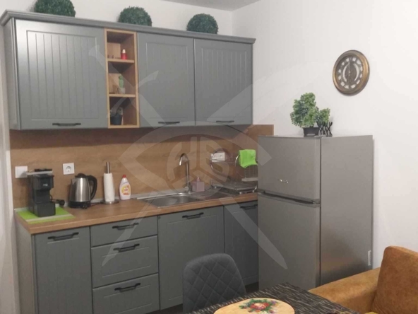 Дава се под наем Двустаен апартамент в Варна, ВИНС - 50 кв.м за 598.23 € - Снимка #1