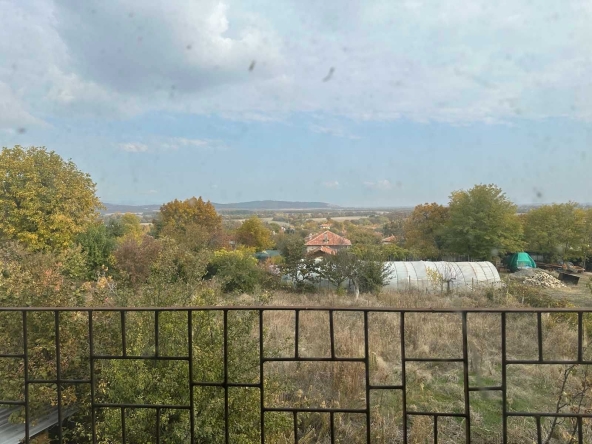 Къща в с. Арнаутито, Област Стара Загора - 100 кв.м за 281 €/кв.м - Снимка #1