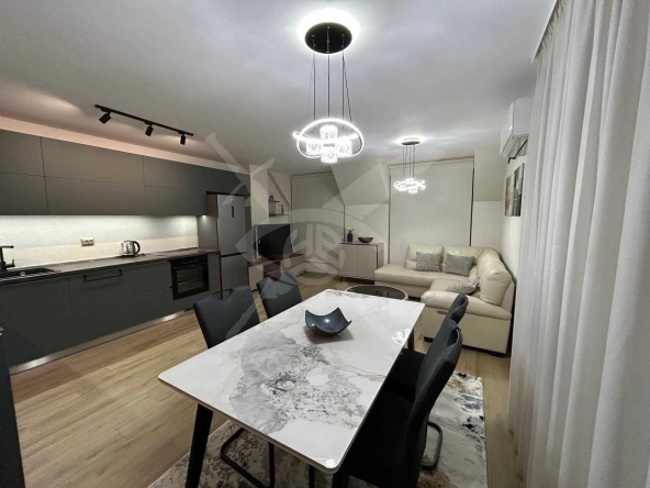 Дава се под наем Двустаен апартамент в Пловдив, Каменица 1 - 65 кв.м за 797.64 € - Снимка #1