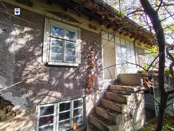 Къща в с. Горно Абланово, Област Русе - 72 кв.м за 46 €/кв.м - Снимка #1