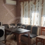 Дава се под наем Двустаен апартамент в Бургас, Меден рудник - зона А - 60 кв.м за 398.82 € - Снимка #1