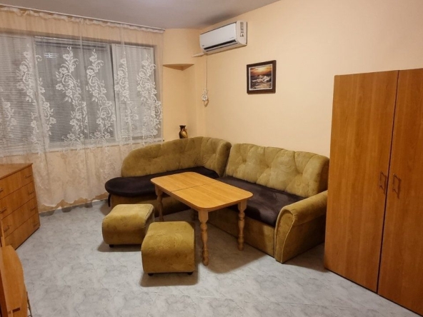 Дава се под наем Едностаен апартамент в Силистра, Митница - 45 кв.м за 199.41 € - Снимка #1