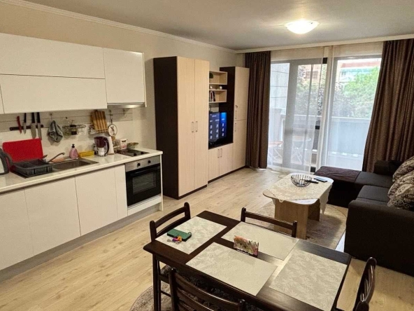 Двустаен апартамент в Несебър - 63 кв.м за 1024 €/кв.м - Снимка #1