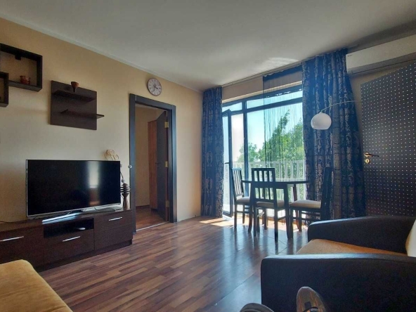 Тристаен апартамент в к.к. Слънчев бряг - 99 кв.м за 464 €/кв.м - Снимка #1