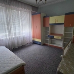 Дава се под наем Тристаен апартамент в Елин Пелин - 80 кв.м за 448.8 € - Снимка #1