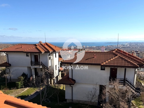 Тристаен апартамент в с. Кошарица, Област Бургас - 103 кв.м за 488 €/кв.м - Снимка #1