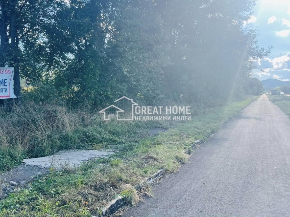 Парцел в Търговище, Вилна зона - 6082 кв.м за 13 €/кв.м - Снимка #1