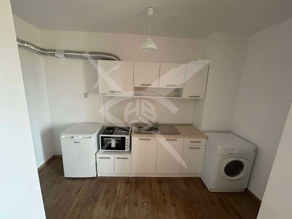 Дава се под наем Двустаен апартамент в Варна, Младост 1 - 47 кв.м за 348.84 € - Снимка #1