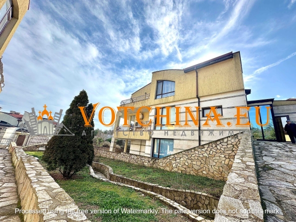 Къща в Варна, Център - 360 кв.м за 737 €/кв.м - Снимка #1