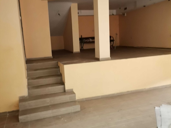 Магазин в Сливен, Стоян Заимов - 92 кв.м за 372 €/кв.м - Снимка #1