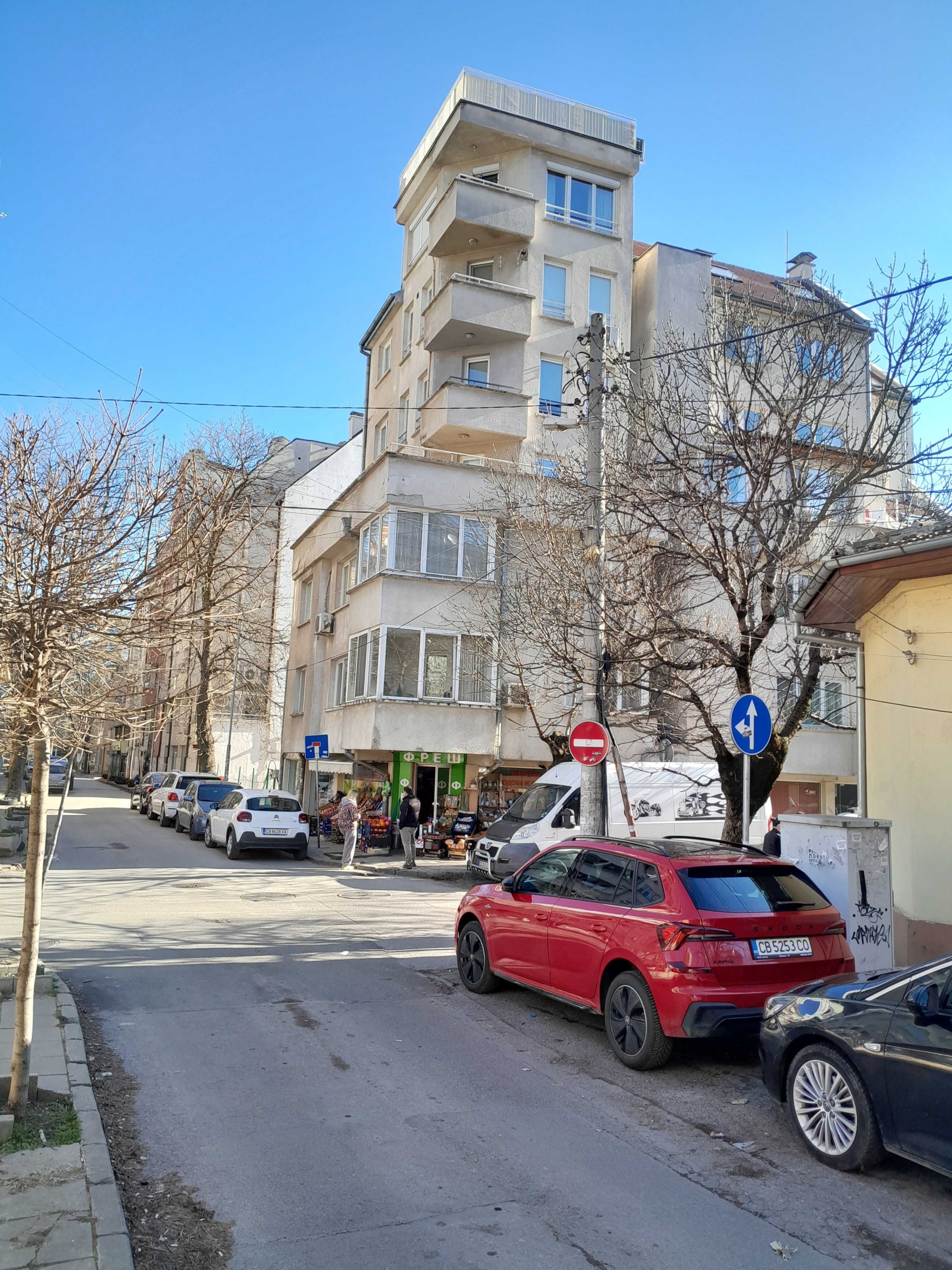 Двустаен апартамент в София, Белите брези - 65 кв.м за 1491 €/кв.м - Снимка #1