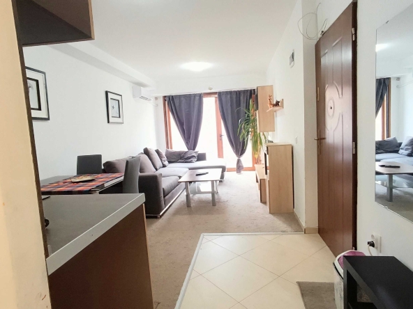 Дава се под наем Двустаен апартамент в Варна, Център - 46 кв.м за 498.27 € - Снимка #1