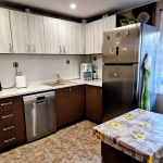 Тристаен апартамент в Дупница - 72 кв.м за 652 €/кв.м - Снимка #1