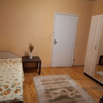 Дава се под наем Тристаен апартамент в София, Стрелбище - 87 кв.м за 204 € - Снимка #1