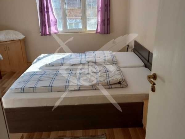 Дава се под наем Къща в с. Бачково, Област Пловдив - 210 кв.м за 1445.85 € - Снимка #1