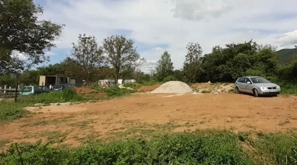 Парцел в Ботевград - 2054 кв.м за 0 €/кв.м - Снимка #1