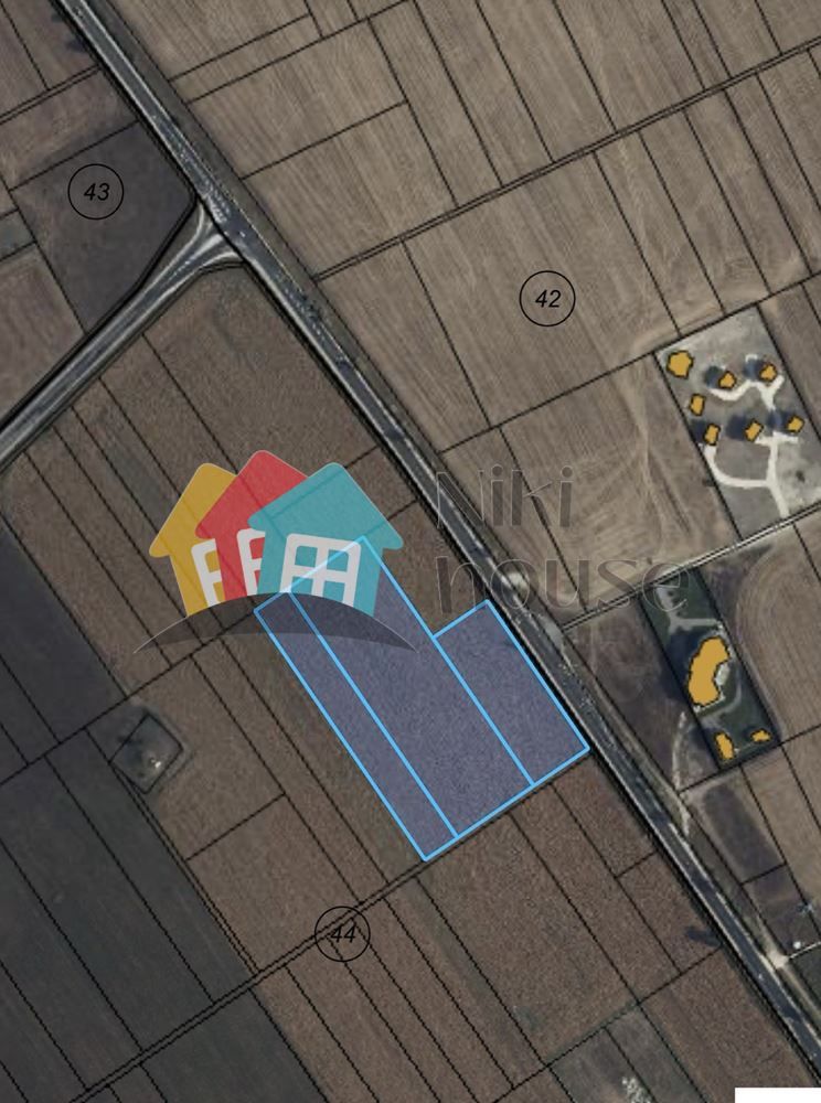 Парцел в с. Кичево, Област Варна - 17407 кв.м за 11 €/кв.м - Снимка #1