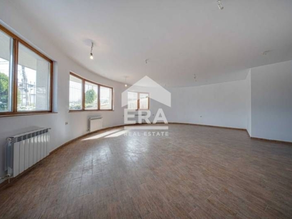 Дава се под наем Офис в София, Симеоново - 83 кв.м за 827.73 € - Снимка #1