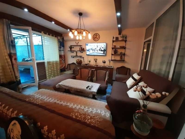 Дава се под наем Двустаен апартамент в София, Студентски град - 96 кв.м за 696.15 € - Снимка #1