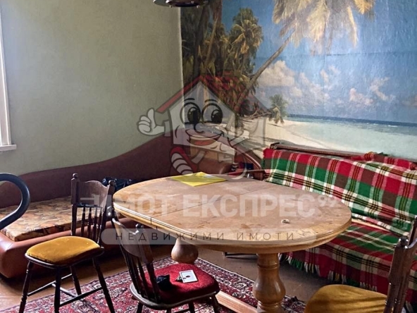 Двустаен апартамент в Асеновград - 67 кв.м за 404 €/кв.м - Снимка #1