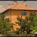 Тристаен апартамент в Кюстендил, Център - 108 кв.м за 440 €/кв.м - Снимка #1