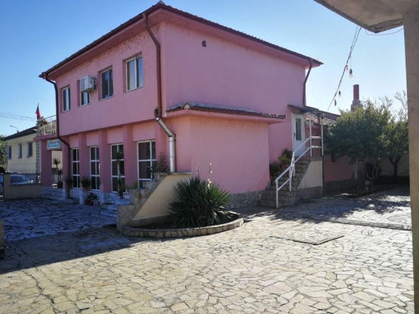 Заведение в Симеоновград - 330 кв.м за 371 €/кв.м - Снимка #1