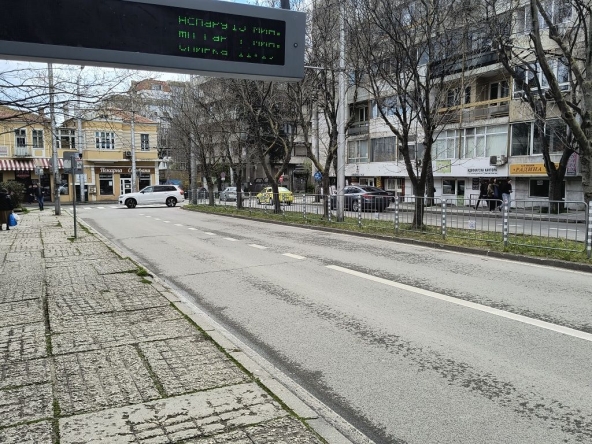 Магазин в Варна, Метро - 12 кв.м за 2019 €/кв.м - Снимка #1