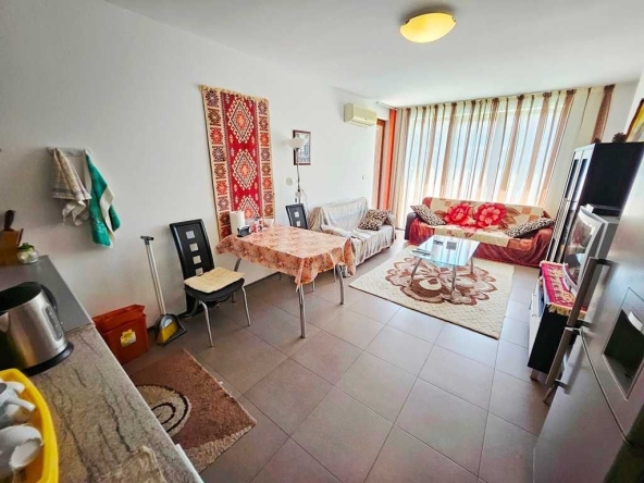Тристаен апартамент в к.к. Слънчев бряг - 115 кв.м за 439 €/кв.м - Снимка #1