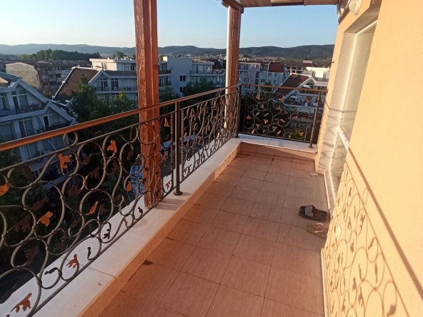 Двустаен апартамент в к.к. Слънчев бряг - 51 кв.м за 980 €/кв.м - Снимка #1