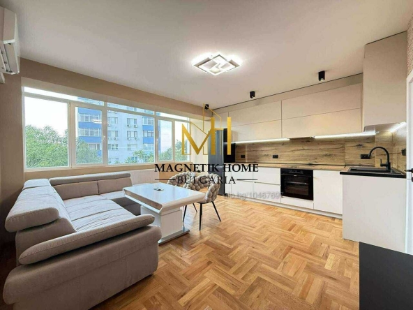 Дава се под наем Тристаен апартамент в Бургас, Лазур - 85 кв.м за 816 € - Снимка #1