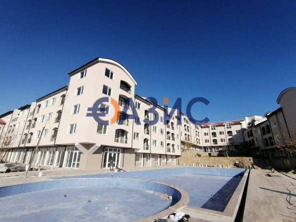 Двустаен апартамент в к.к. Слънчев бряг - 62 кв.м за 796 €/кв.м - Снимка #1