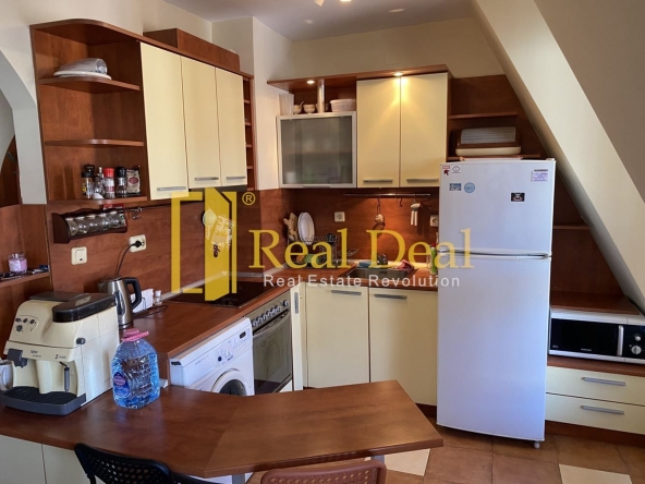 Дава се под наем Тристаен апартамент в София, Витоша - 90 кв.м за 747.66 € - Снимка #1