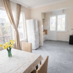 Дава се под наем Тристаен апартамент в Бургас, Възраждане - 107 кв.м за 428.91 € - Снимка #1