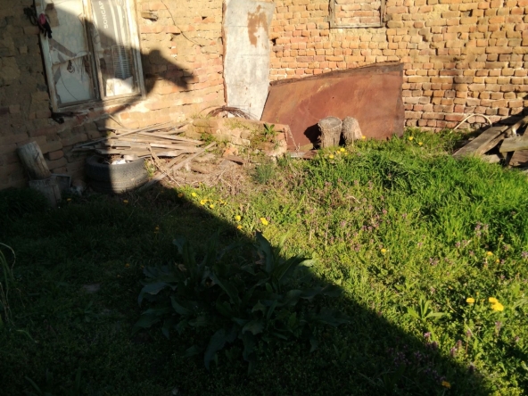 Къща в с. Яхиново, Област Кюстендил - 50 кв.м за 429 €/кв.м - Снимка #1