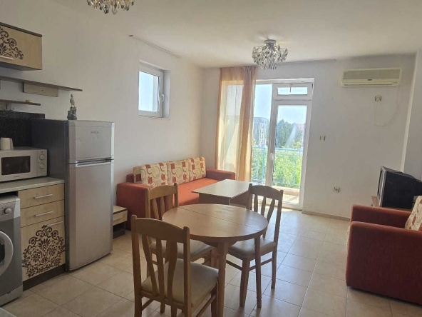 Тристаен апартамент в к.к. Слънчев бряг - 103 кв.м за 391 €/кв.м - Снимка #1