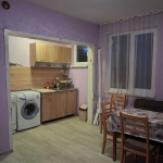 Дава се под наем Етаж от къща в Перник, Клепало - 90 кв.м за 298.86 € - Снимка #1