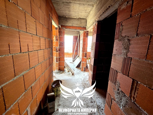 Тристаен апартамент в Асеновград - 89 кв.м за 664 €/кв.м - Снимка #1