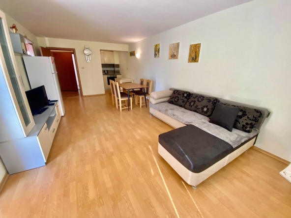 Двустаен апартамент в Свети Влас - 68 кв.м за 653 €/кв.м - Снимка #1