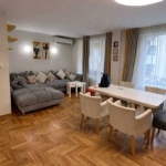 Дава се под наем Тристаен апартамент в София, Гео Милев - 100 кв.м за 822.63 € - Снимка #1