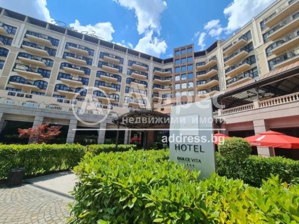 Едностаен апартамент в к.к. Златни пясъци - 55 кв.м за 784 €/кв.м - Снимка #1